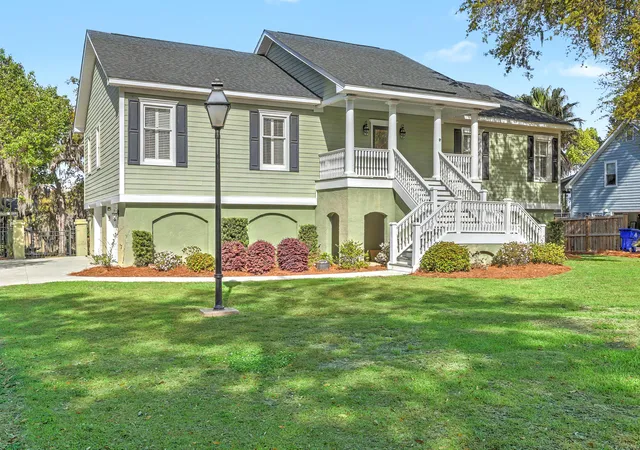 Homes for sale in Charleston, SC | 657 N Stiles Dr, Charleston, SC 29412 | MLS# 26009645