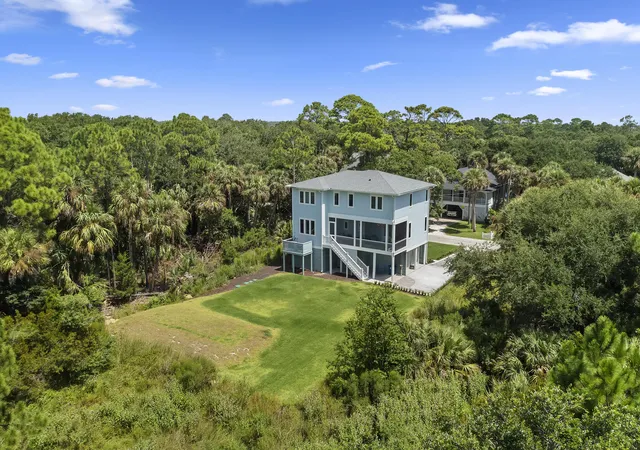 Homes for sale in Edisto Island, SC | 912 Cheehaw St, Edisto Island, SC 29438 | MLS# 26015334