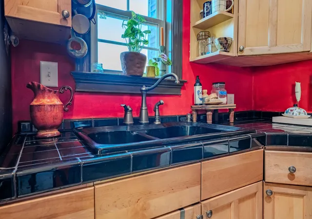 Photo 3 of Single family home for sale at 36 1/2 S St, Charleston, SC 29403 | MLS# 26000347 | Listing updated on 2026-06-01