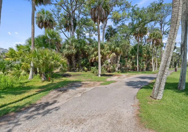 Photo 4 of Land for sale at 187 Davis Love Dr, Saint Helena Island, SC 29920 | MLS# 26023346 | Listing updated on 2026-08-19