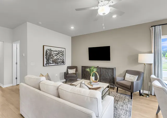 Photo 3 of Sale Pending at 521 O'leary Cir, Summerville, SC 29483 | MLS# 26015931 | Listing updated on 2026-08-04