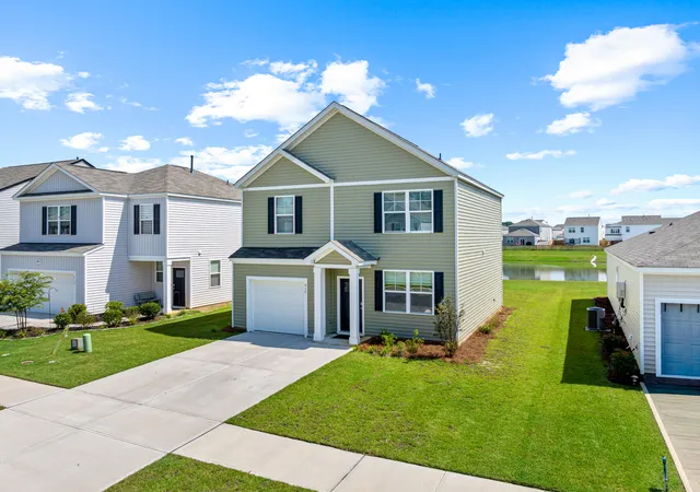Photo 2 of Single family home for sale at 410 Broad Elm Way, Summerville, SC 29486 | MLS# 26023034 | Listing updated on 2026-08-13