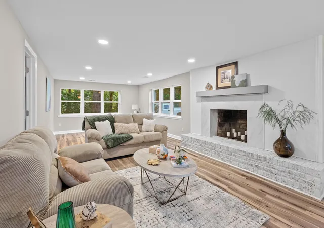 Photo 3 of Single family home for sale at 2450 Taylor St, North Charleston, SC 29406 | MLS# 26023433 | Listing updated on 2026-09-08