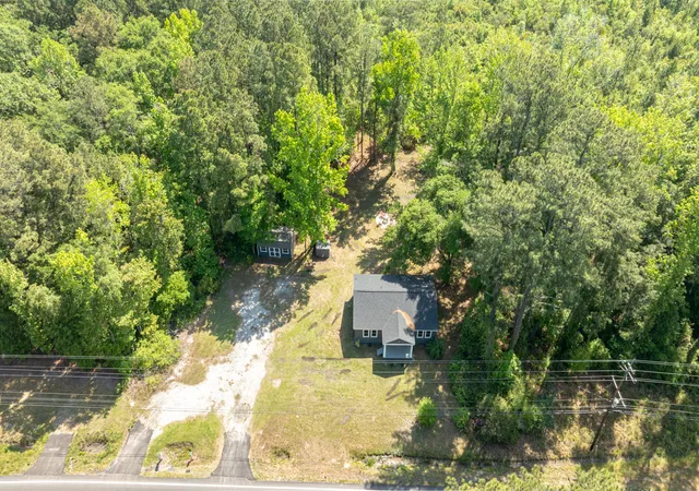 Homes for sale in Saint George, SC | 1586 Hwy 15, Saint George, SC 29477 | MLS# 26011031