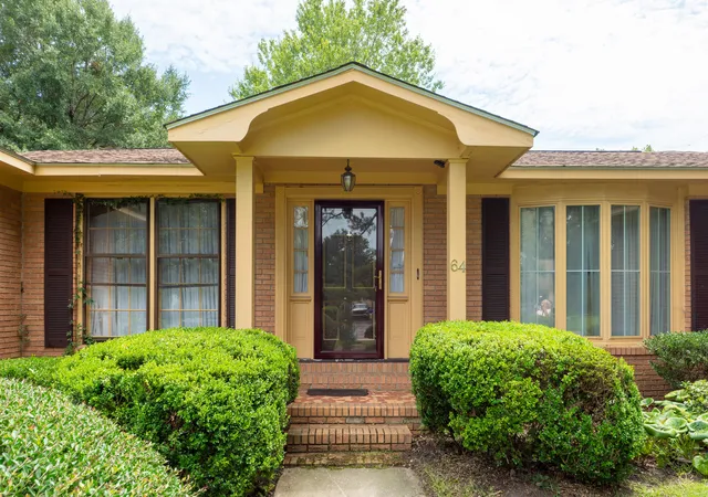 Photo 2 of Single family home for sale at 64 Shrewsbury Rd, Charleston, SC 29407 | MLS# 26024262 | Listing updated on 2026-09-18