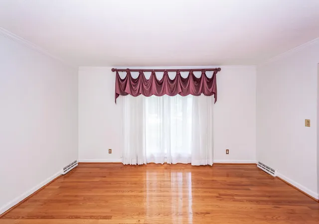 Photo 3 of Single family home for sale at 64 Shrewsbury Rd, Charleston, SC 29407 | MLS# 26024262 | Listing updated on 2026-09-18
