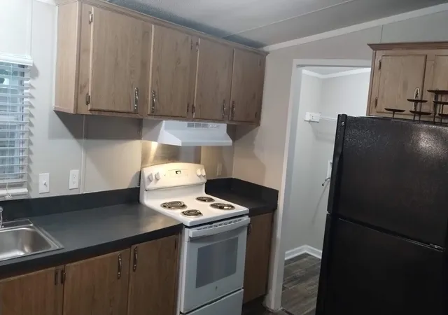 Photo 4 of Manufactured home for sale at 1110 Wilhite Dr, Ladson, SC 29456 | MLS# 25017594 | Listing updated on 2025-07-04