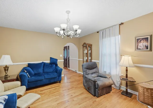 4th image of 303 Spring Rd, Walterboro, SC 29488 | MLS# 26020681