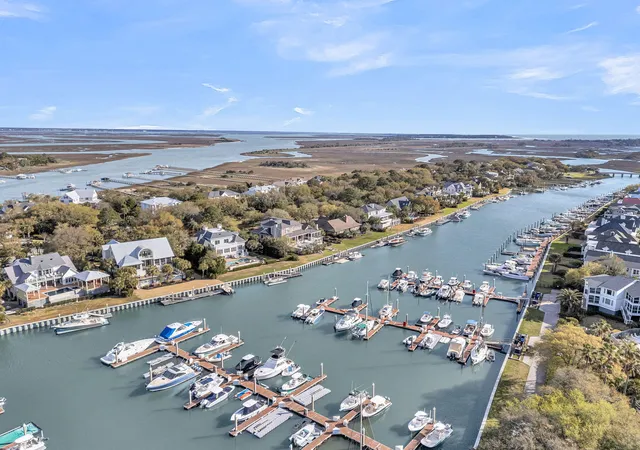 Homes for sale in Isle Of Palms, SC | 21 Morgans Cove Dr, Isle Of Palms, SC 29451 | MLS# 26007929