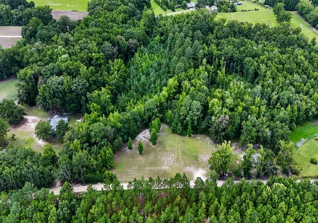 Photo 34 of Manufactured home for sale at 190 Miley Rd, Branchville, SC 29432 | MLS# 26021141 | Listing updated on 2026-08-04