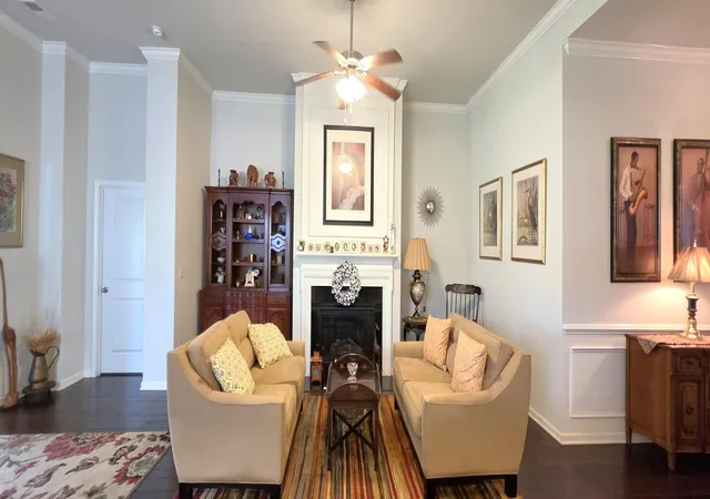 Photo 3 of Single family home for sale at 300 Kilarney Rd, Summerville, SC 29483 | MLS# 26020712 | Listing updated on 2026-09-15