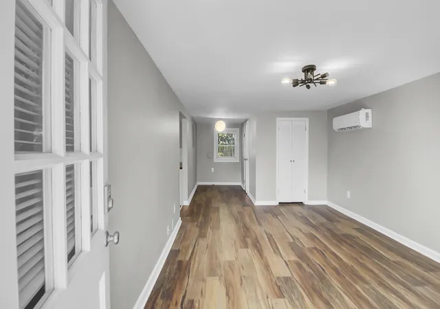 Listing Photo 4 - Condo for sale in building located at 2021 Fremont St, Charleston, SC 29412