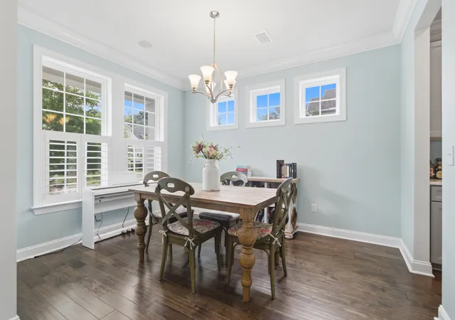 Photo 4 of Single family home for sale at 1221 Gannett Rd, Mount Pleasant, SC 29464 | MLS# 26015845 | Listing updated on 2026-10-01