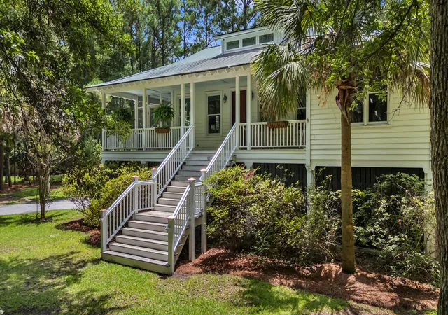 Photo 4 of Single family home for sale at 615 Romain Rd, Mc Clellanville, SC 29458 | MLS# 26020740 | Listing updated on 2026-08-27