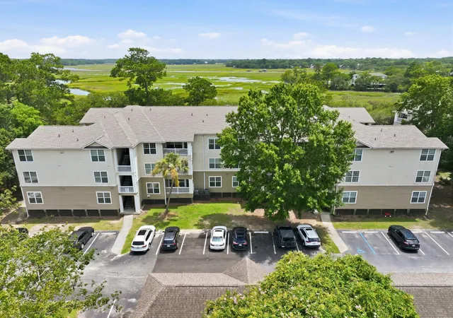 Photo 2 of Townhouse for sale at 700 Daniel Ellis Dr #8207, Charleston, SC 29412 | MLS# 26021506 | Listing updated on 2026-08-17