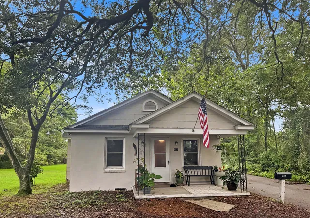 1st image of 615 End Dr, Charleston, SC 29407 | MLS# 26022917