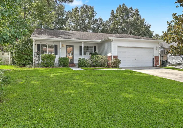 1st image of 181 Apache Dr, Summerville, SC 29483 | MLS# 26023917