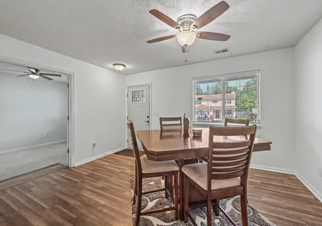 Photo 3 of Single family home for sale at 181 Apache Dr, Summerville, SC 29483 | MLS# 26023917 | Listing updated on 2026-10-22