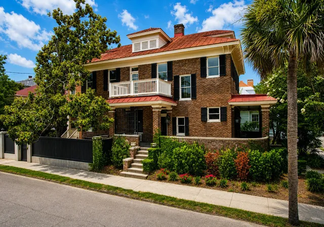 Photo 2 of Single family home for sale at 173 Tradd St, Charleston, SC 29401 | MLS# 26020547 | Listing updated on 2026-08-09