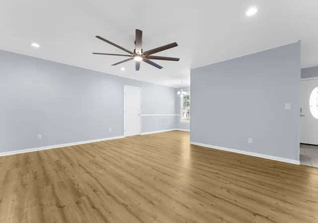 Photo 4 of Single family home for sale at 117 Sonia Dr, Ladson, SC 29456 | MLS# 26021859 | Listing updated on 2026-09-03