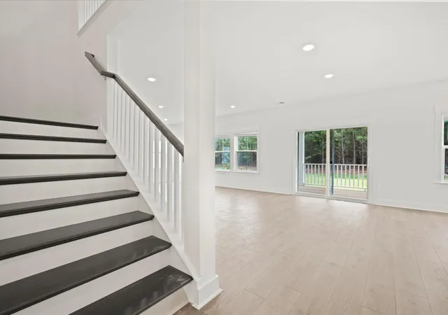 Photo 4 of Single family home for sale at 440 Radiant Blue Way, Summerville, SC 29486 | MLS# 26021582 | Listing updated on 2026-09-18