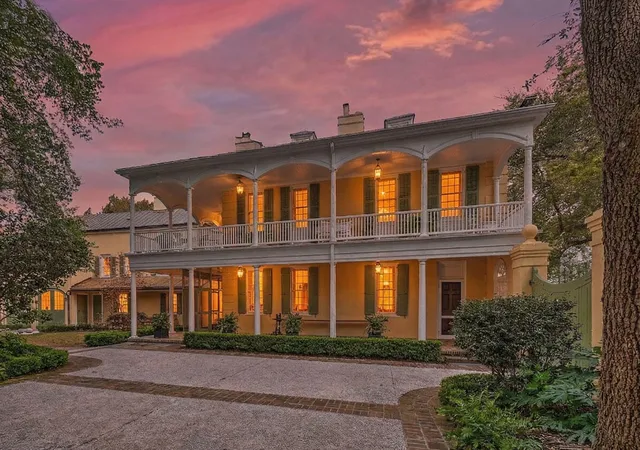 Homes for sale in Charleston, SC | 59 Church St, Charleston, SC 29401 | MLS# 26010900