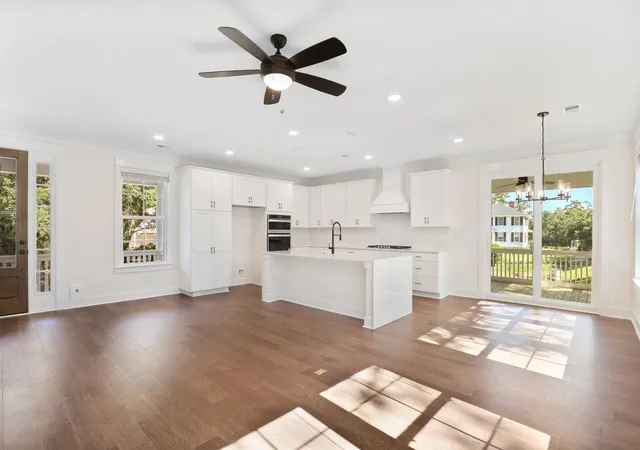 3rd image of 1051 Capersview Ct, Awendaw, SC 29429 | MLS# 25024629