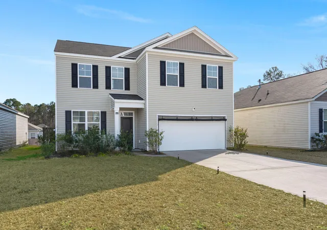 Photo 1 of Single family home for sale at 178 Cloverleaf St, Summerville, SC 29483 | MLS# 26001042 | Listing updated on 2026-08-04