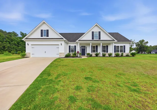Homes for sale in Georgetown, SC | 40 Little Peru Ct, Georgetown, SC 29440 | MLS# 26018497