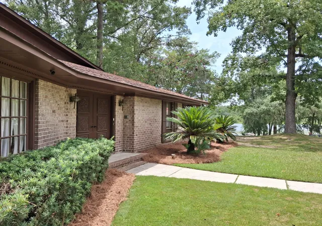 Photo 1 of Single family home for sale at 108 Hampton Ave, Goose Creek, SC 29445 | MLS# 26021094 | Listing updated on 2026-09-01