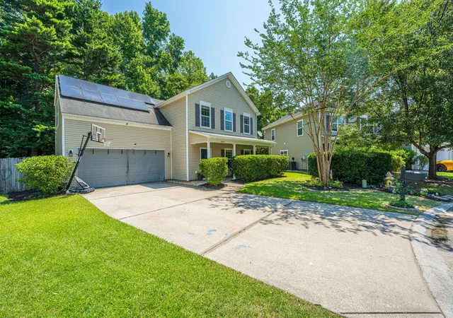 Photo 2 of Single family home for sale at 9484 Falling Embers Ln, Ladson, SC 29456 | MLS# 26017257 | Listing updated on 2026-08-20