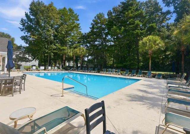 32nd image of 432 Manorwood Ln, Charleston, SC 29414 | MLS# 26023297