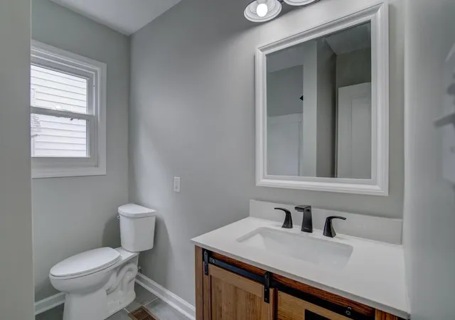 Photo 3 of Single family home for sale at 4527 Holly St, North Charleston, SC 29405 | MLS# 26024478 | Listing updated on 2026-09-11