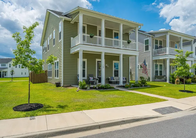 Photo 3 of Single family home for sale at 168 Salt Yard Landing, Summerville, SC 29485 | MLS# 26018439 | Listing updated on 2026-09-14