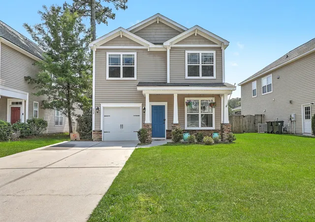 Photo 2 of Single family home for sale at 256 Oglethorpe Cir, Moncks Corner, SC 29461 | MLS# 26012255 | Listing updated on 2026-10-02