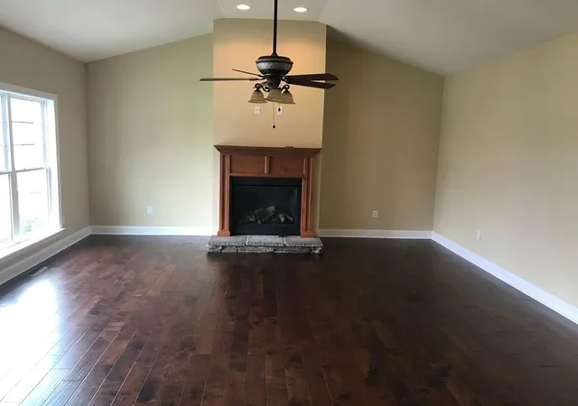 Photo 2 of Sale Pending at 107 King Cir, Greenwood, SC 29649 | MLS# 24022342 | Listing updated on 2024-10-14