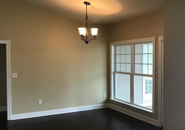 Photo 3 of Sale Pending at 107 King Cir, Greenwood, SC 29649 | MLS# 24022342 | Listing updated on 2024-10-14