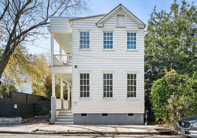 Photo 1 of Single family home for sale at 1 Todd St, Charleston, SC 29403 | MLS# 26022048 | Listing updated on 2026-08-11