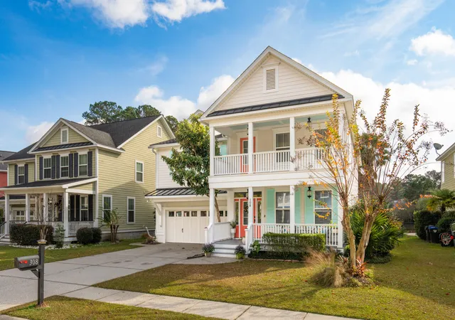 Photo 3 of Single family home for sale at 308 Brick Kiln Dr, Summerville, SC 29483 | MLS# 26013713 | Listing updated on 2026-10-05