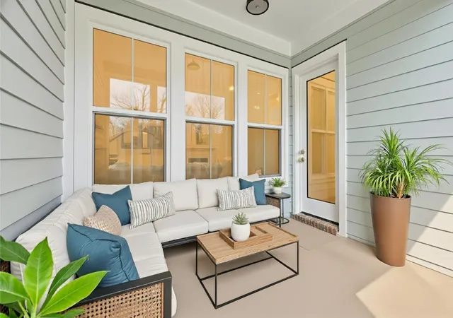 Photo 3 of Single family home for sale at 1032 Ave Of Oaks, Charleston, SC 29407 | MLS# 26020059 | Listing updated on 2026-08-31