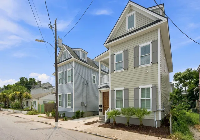 2nd image of 11 Hanover St #A,B, Charleston, SC 29403 | MLS# 26021150