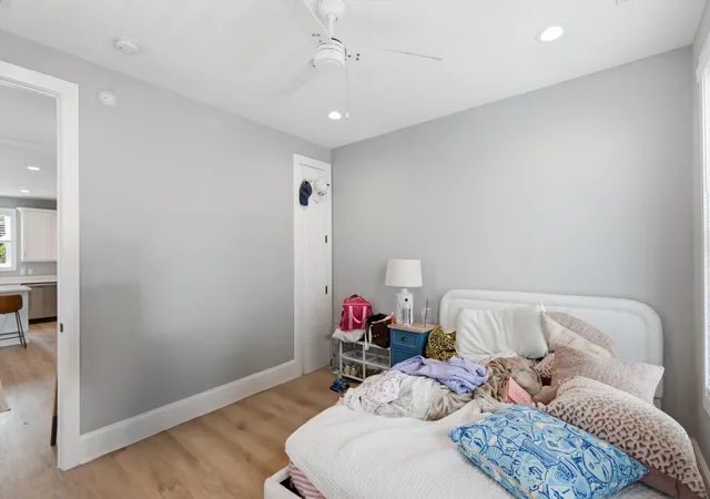 2nd image of 11 Hanover St, Charleston, SC 29403