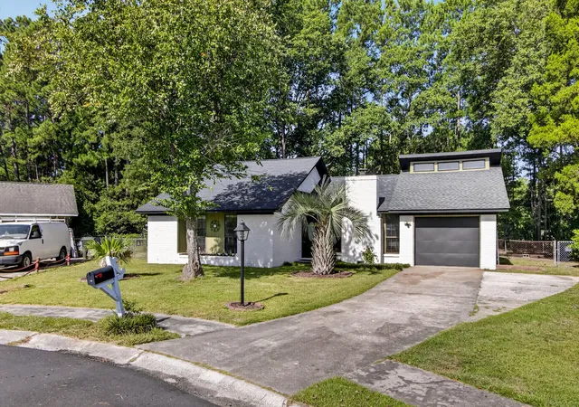 4th image of 410 Fox Hunt Rd, Goose Creek, SC 29445 | MLS# 26021662