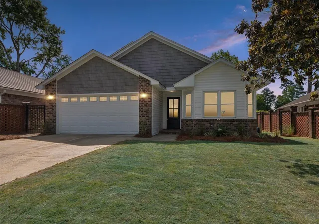Photo 1 of Single family home for sale at 1665 Fairway Pl Ln, Mount Pleasant, SC 29464 | MLS# 26015441 | Listing updated on 2026-09-03
