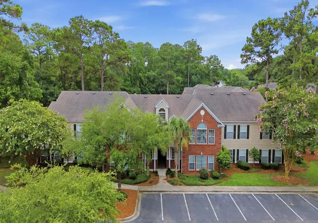 Photo 2 of Townhouse for sale at 1744 Wyngate Cir, Mount Pleasant, SC 29466 | MLS# 26024089 | Listing updated on 2026-09-14