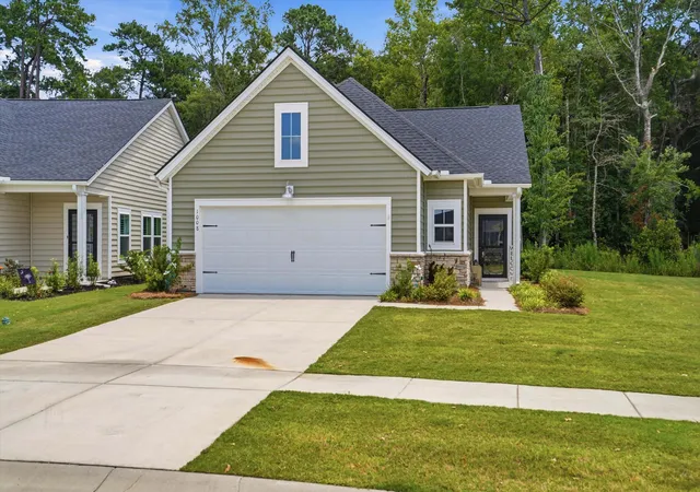 Photo 1 of Single family home for sale at 1008 Grace Fld Ave, Summerville, SC 29485 | MLS# 26020193 | Listing updated on 2026-09-09