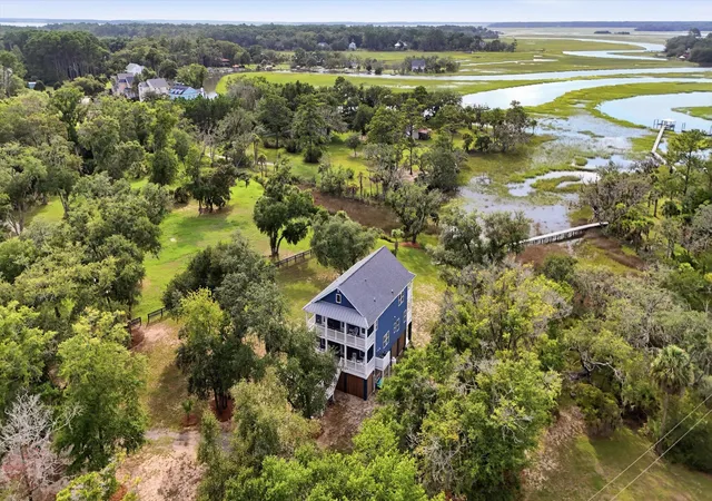 Photo 3 of Sale Pending at 1102 Dl Under Ln, Edisto Island, SC 29438 | MLS# 26022852 | Listing updated on 2026-08-27