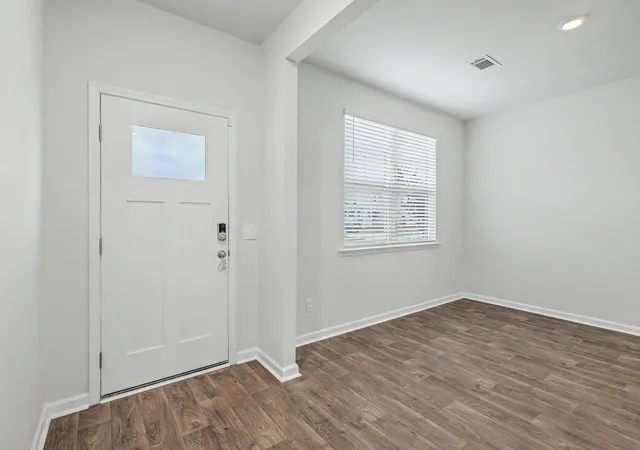 Photo 4 of Single family home for sale at 146 Morning View Way, Moncks Corner, SC 29461 | MLS# 26013681 | Listing updated on 2026-09-15