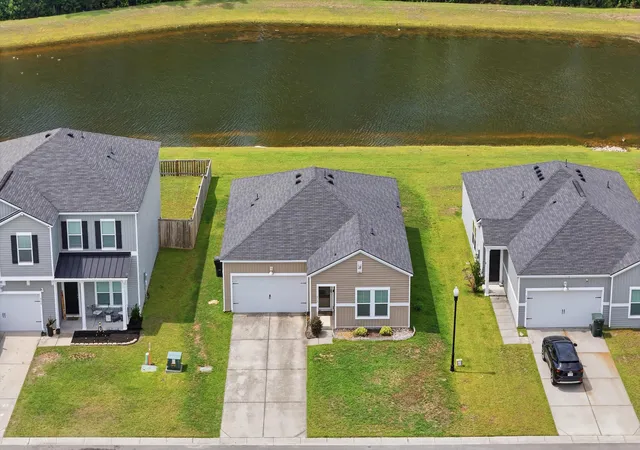 3rd image of 517 Spanish Wells Rd, Summerville, SC 29486 | MLS# 26016800