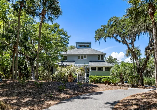 Homes for sale in Seabrook Island, SC | 2526 Seabrook Island Rd, Seabrook Island, SC 29455 | MLS# 26014935